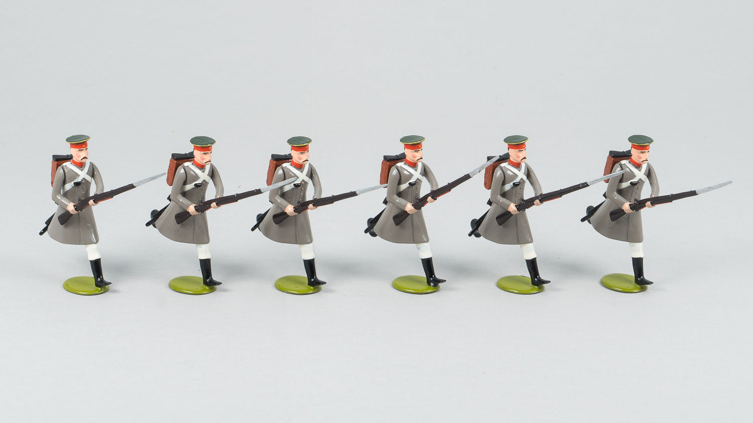 84a Russian Line Infantry charging. Add-on set