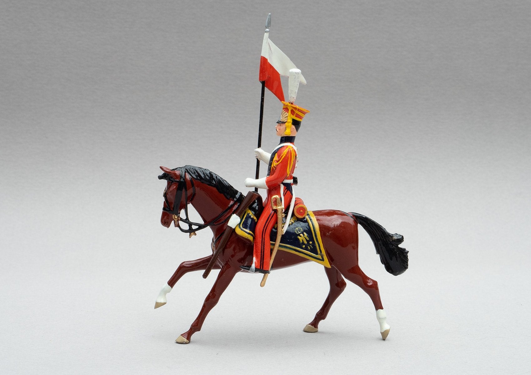 Set 105 Dutch Lancers | Cavalry | Napoleonic Wars | Single Dutch Lancer dressed in orange uniform with lance adorned with red and white pennant | Waterloo | © Imperial Productions | Sculpt by David Cowe