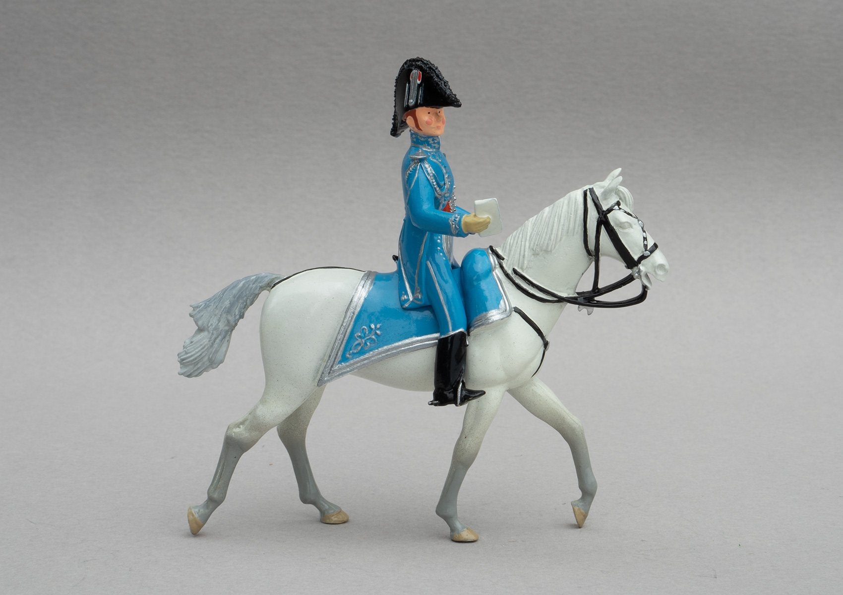 Set 109 Baron Gourgaud, 1st Empire | French | Napoleonic Wars | Aide-de-Camp to Napoleon whom he served at Waterloo. Napoleonic Wars, Waterloo. Single mounted officer on grey horse. Cornflower blue uniform | Waterloo | © Imperial Productions | Sculpt by David Cowe