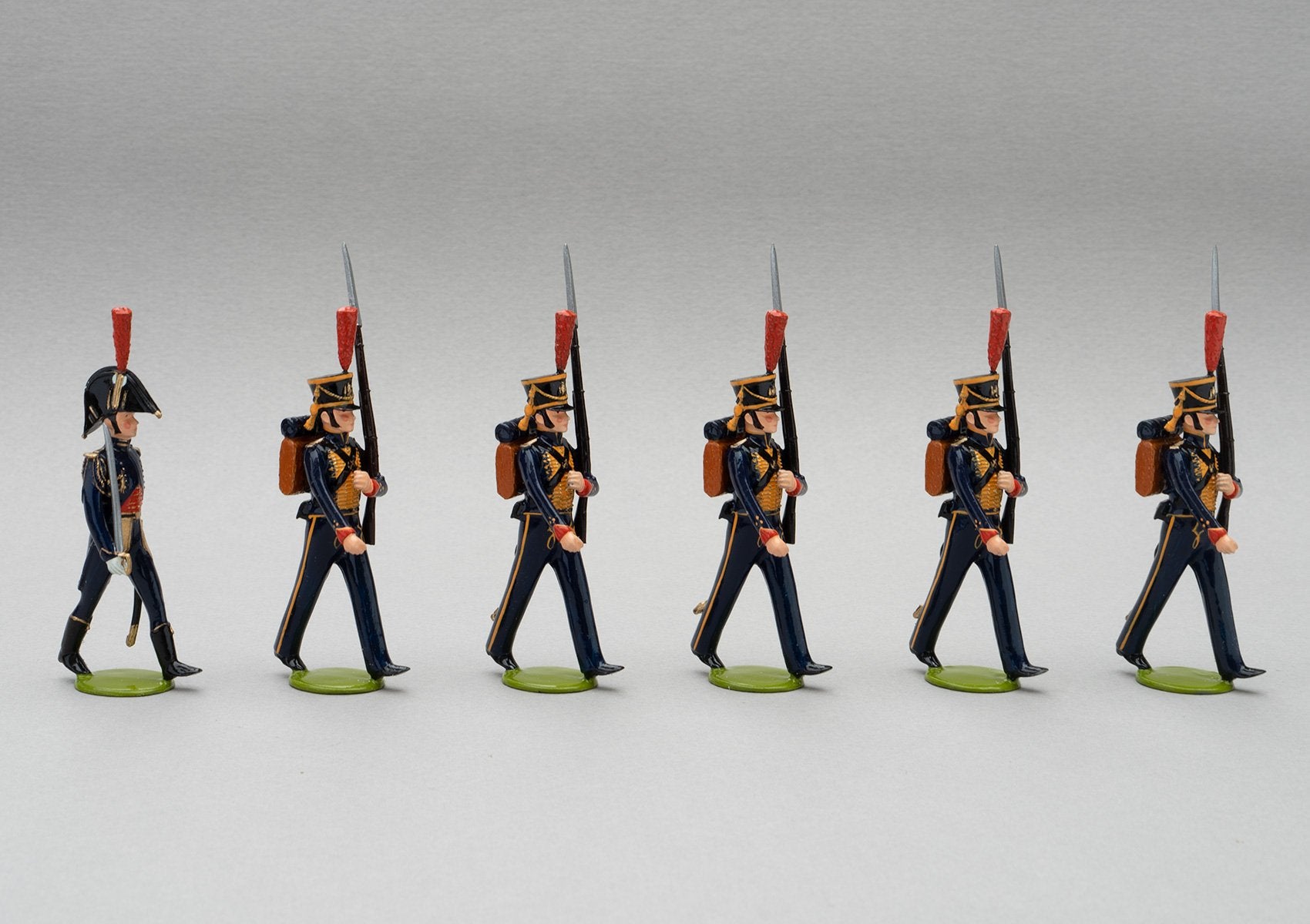 Set 125 Seamen of the Guard | French Infantry | Napoleonic Wars | Marins de la Garde French Naval Infantry. This set comprises six men marching at slope arms | Waterloo | © Imperial Productions | Sculpt by David Cowe