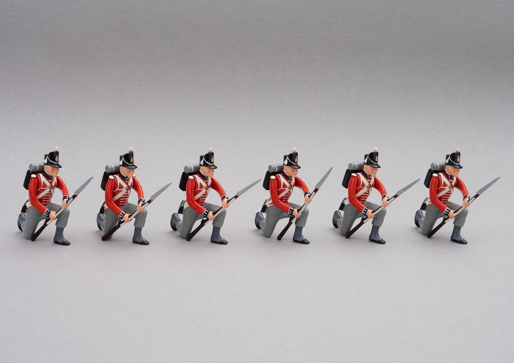 Set 128 1st Foot Guards, Waterloo 1815 | British Infantry | Napoleonic Wars | Six men kneeling ready to resist cavalry as the first rank of a defensive square. 1st Infantry Division | Waterloo | © Imperial Productions | Sculpt by David Cowe