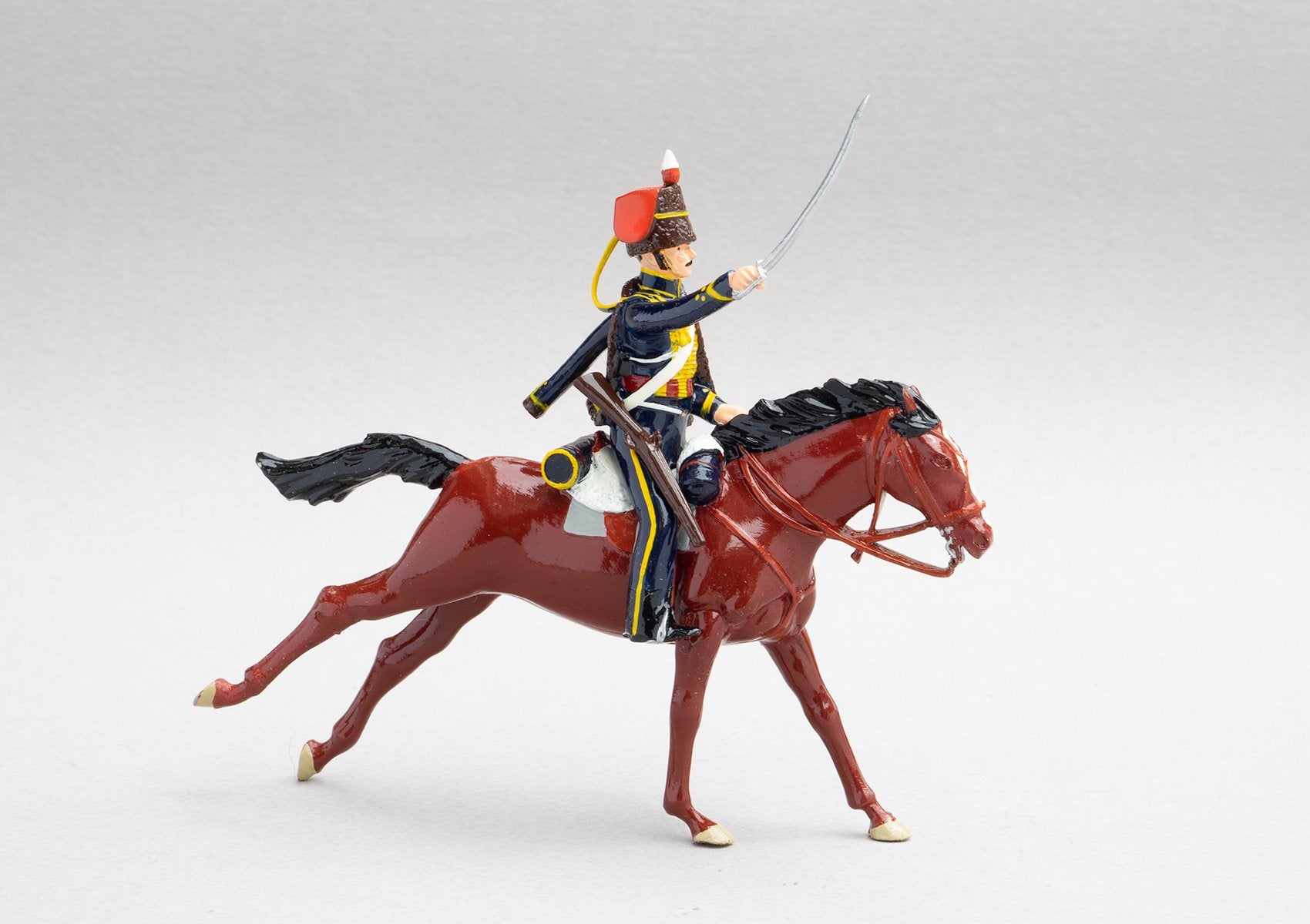 Set 147 7th Hussars, 1815 | British Cavalry | Napoleonic Wars | Single mounted cavalry trooper with rifle and sabre. Brown fur cap with red bag and yellow cap line | Waterloo | © Imperial Productions | Sculpt by David Cowe