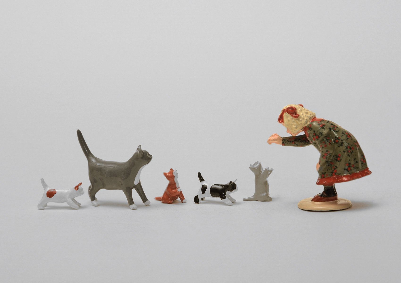 Set 49 The Family Outing | Victorian Children and Animals | Town and Around | © Imperial Productions | Sculpt by David Cowe