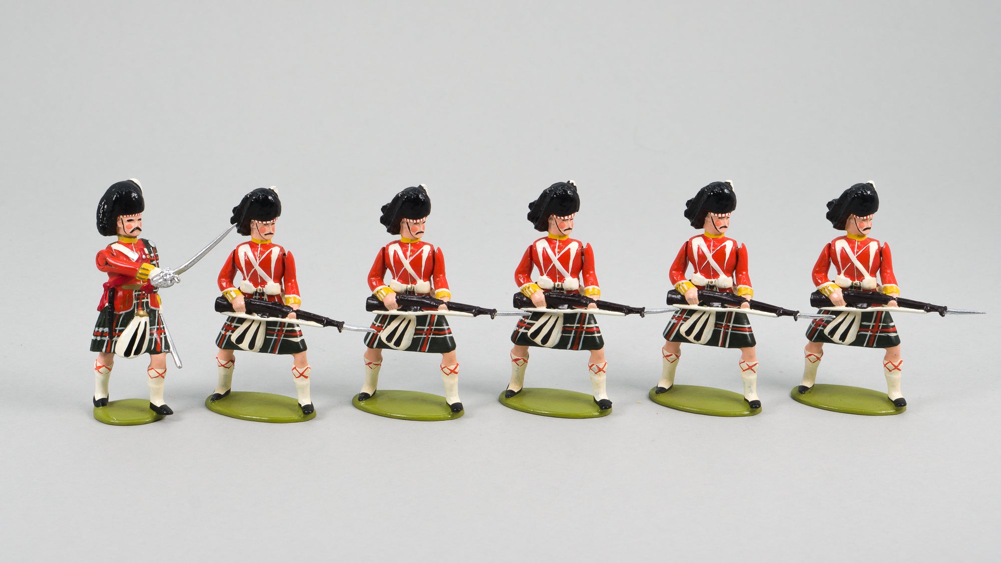 12c Seaforth Highlanders at the Ready