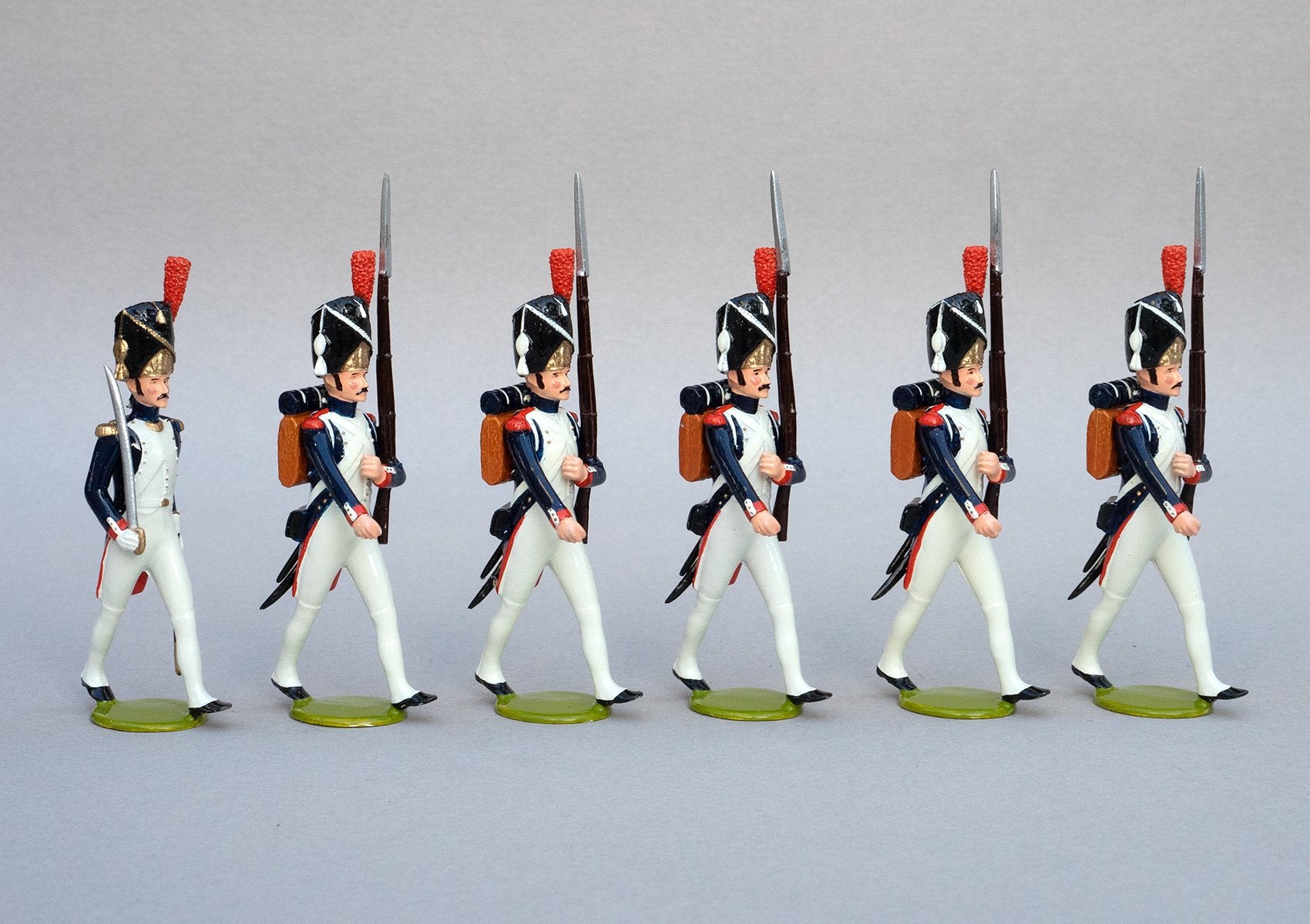 Set 107 Grenadiers à Pied | French Infantry | Napoleonic Wars | One officer with sword, five men marching | Waterloo | © Imperial Productions | Sculpt by David Cowe
