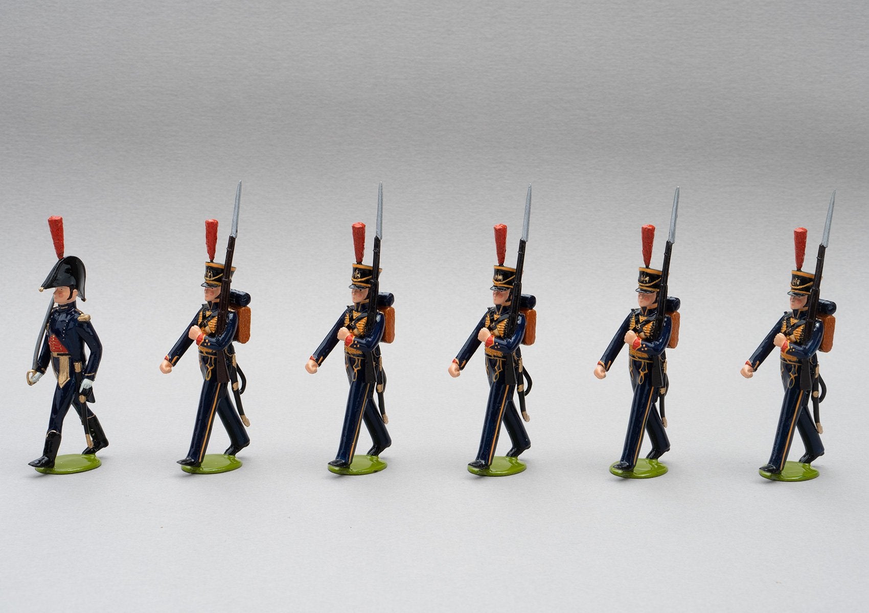 Set 125 Seamen of the Guard | French Infantry | Napoleonic Wars | Marins de la Garde French Naval Infantry.  This set comprises six men marching at slope arms | Waterloo | © Imperial Productions | Sculpt by David Cowe