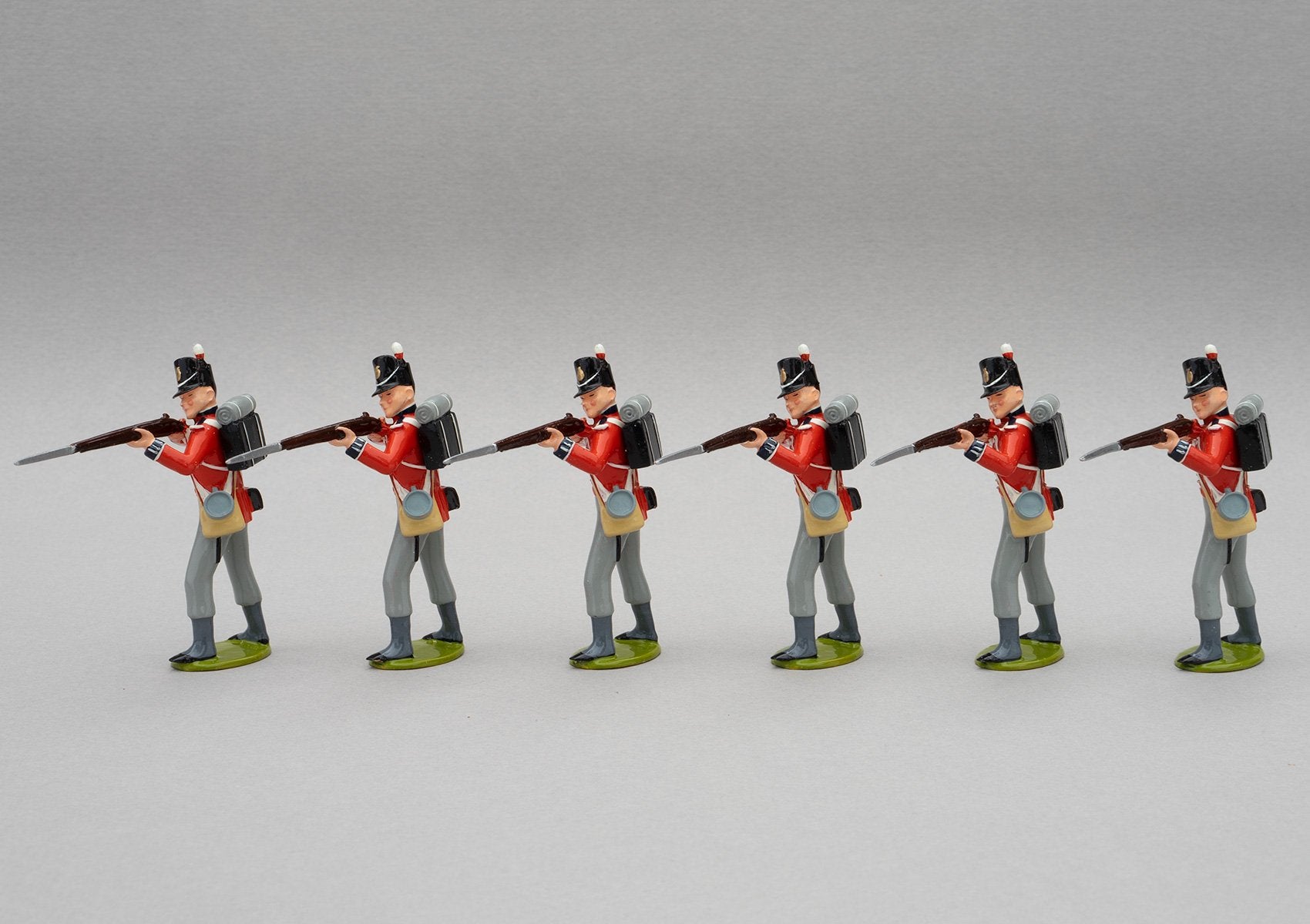 Set 129 1st Foot Guards, Waterloo 1815 | British Infantry | Napoleonic Wars | Six men standing firing as the rear rank of a defensive square. 1st Infantry Division | Waterloo | © Imperial Productions | Sculpt by David Cowe