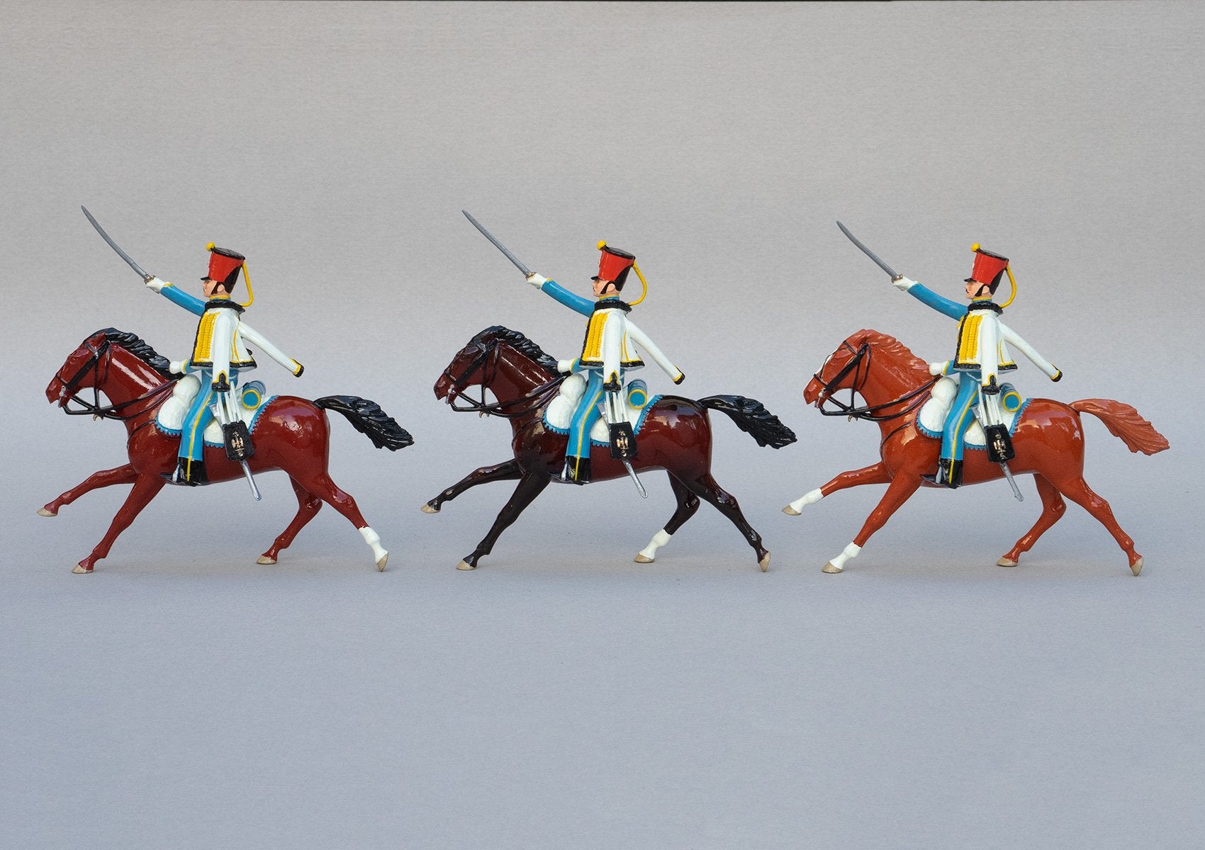 Set 149 5th Hussars | French Cavalry | Napoleonic Wars | Three mounted cavalrymen with rifles and sabres, scarlet shakos, sky blue jacket and white pelisse | Waterloo | © Imperial Productions | Sculpt by David Cowe