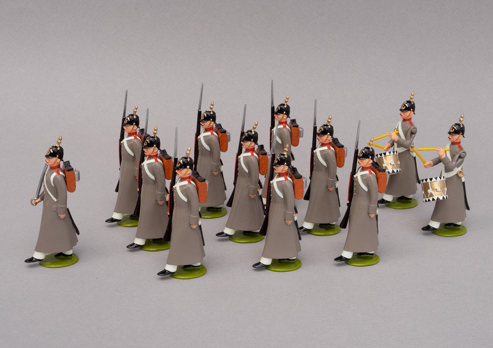 Set 72a Russian Line Infantry 1854 | Russian | Crimean War | Combined sets 72 and 72a showing 9 Infantry, One Officer and two drummers | Balaclava, Sevastapol, Alma | © Imperial Productions | Sculpt by David Cowe