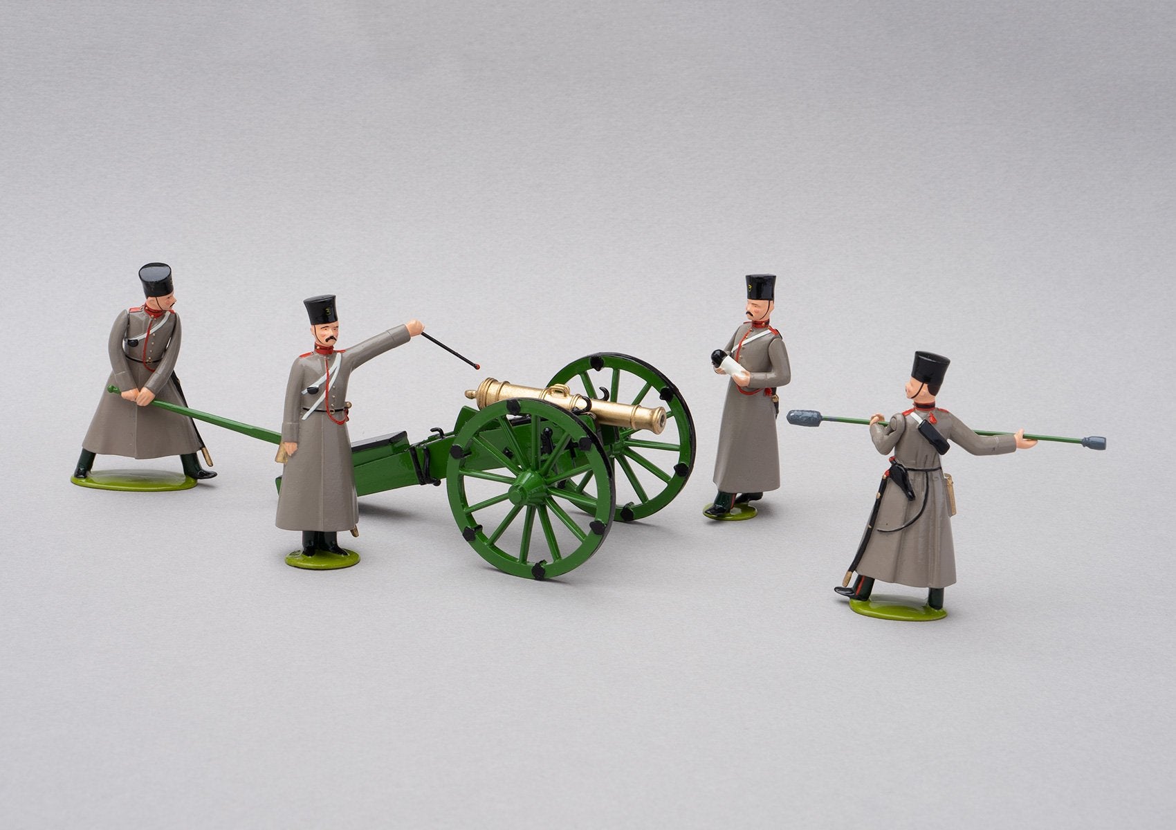 Set 79 Don Cossack Artillery 1854 | Russian | Crimean War | One artillery piece supported by four gunners | Balaclava, Sevastapol, Alma | © Imperial Productions | Sculpt by David Cowe