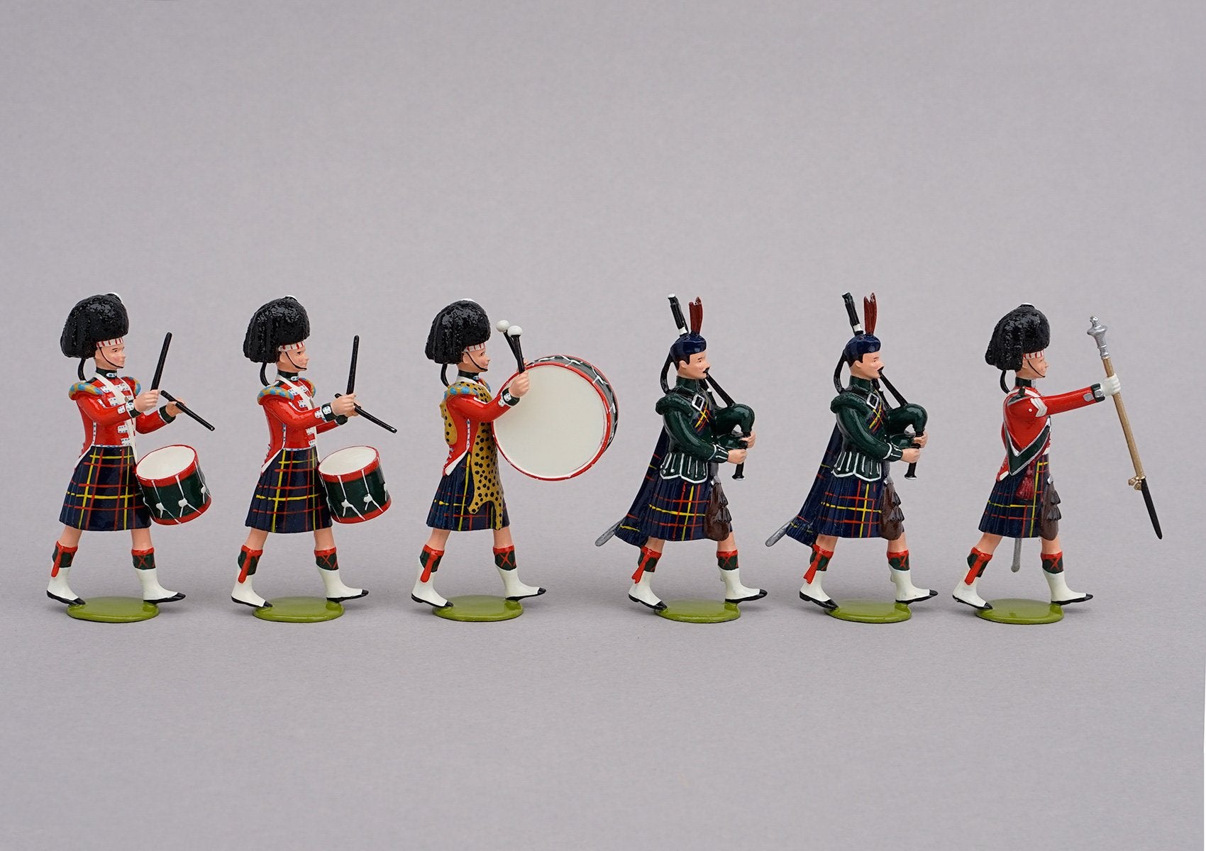 Set 81 Pipe Band Cameron Highlanders 1854 | British Infantry | Crimean War | Highland bandsmen. Drum major, two pipers, Three drummers | Balaclava, Sevastapol, Alma | © Imperial Productions | Sculpt by David Cowe
