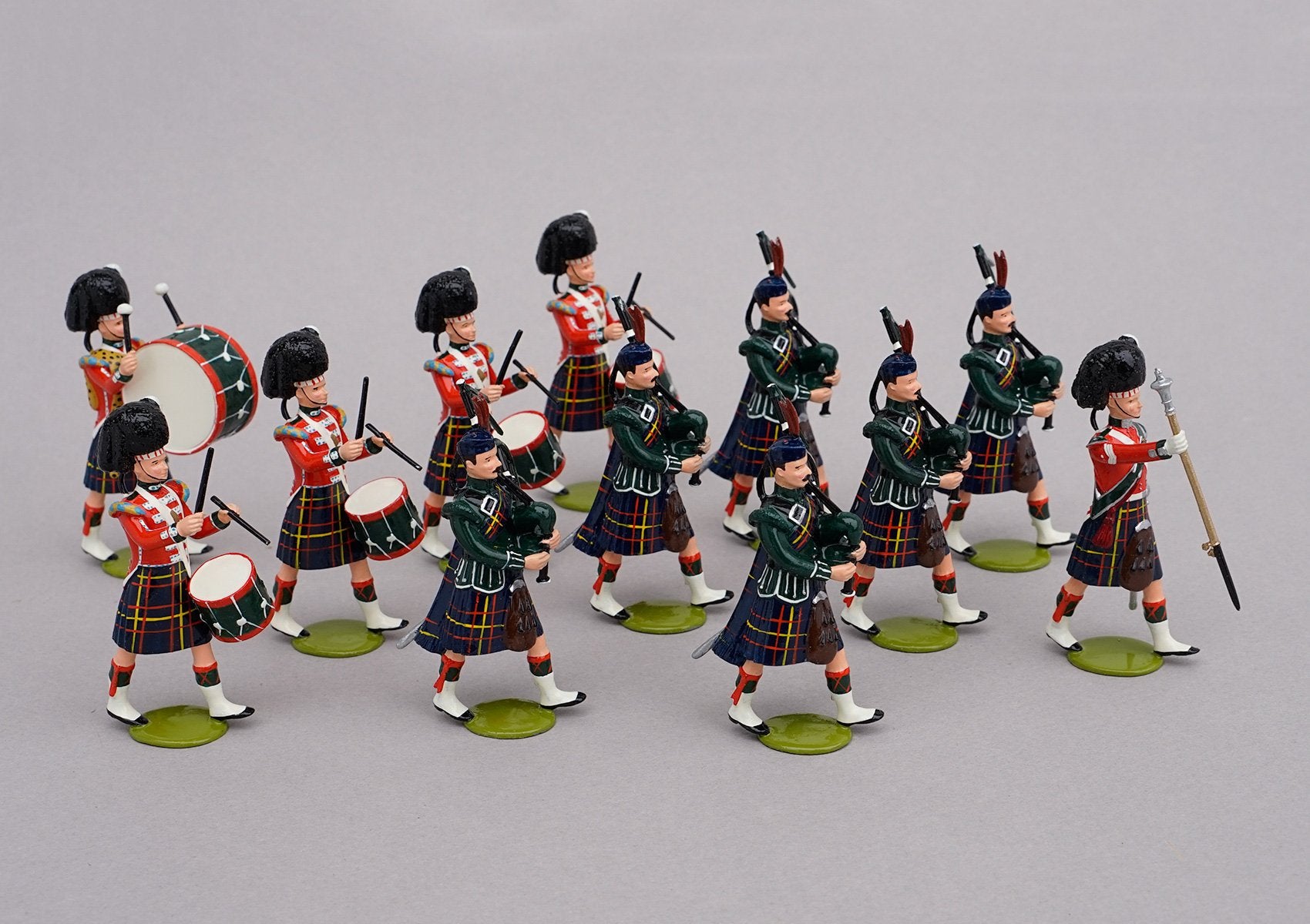 Set 81a Pipe Band Cameron Highlanders 1854 | British Infantry | Crimean War | Combined set 81 and 81a 12 Highland bandsmen. | Balaclava, Sevastapol, Alma | © Imperial Productions | Sculpt by David Cowe
