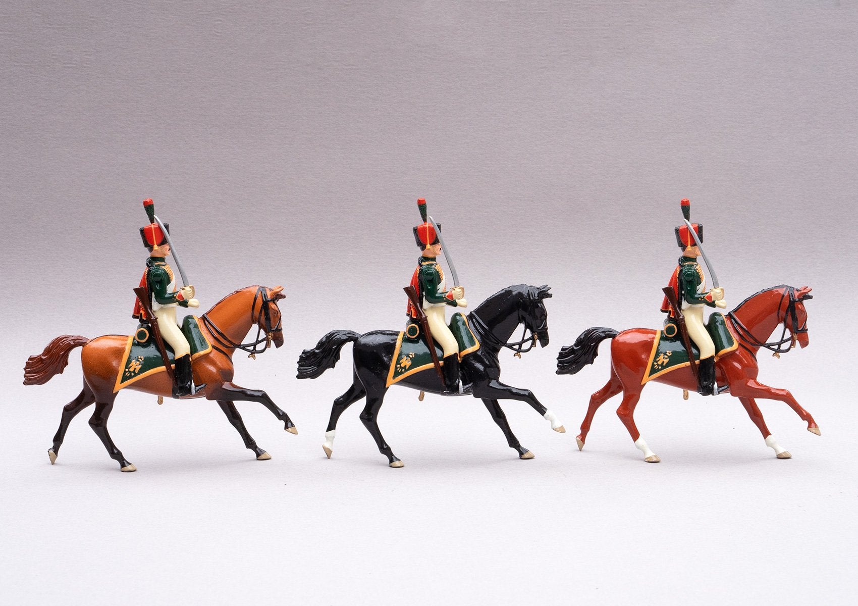 Set 95 Chasseurs à Cheval | French Cavalry | Napoleonic Wars | Three mounted figures with carbines and sabres | Waterloo | © Imperial Productions | Sculpt by David Cowe