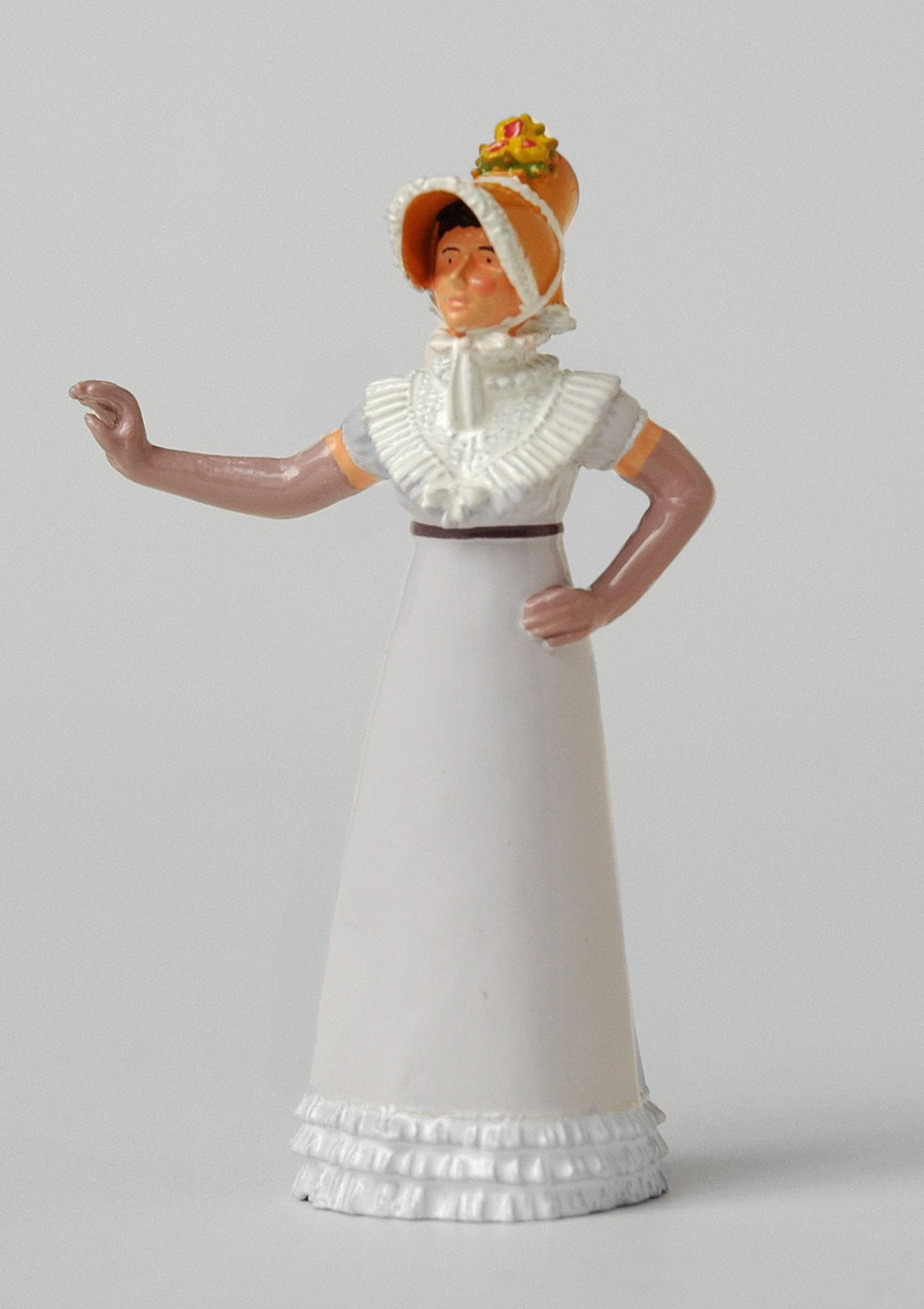 Set ES09 Lady in 'Pamela' bonnet | Regency Lady | First Empire Civilians | © Imperial Productions | Sculpt by David Cowe