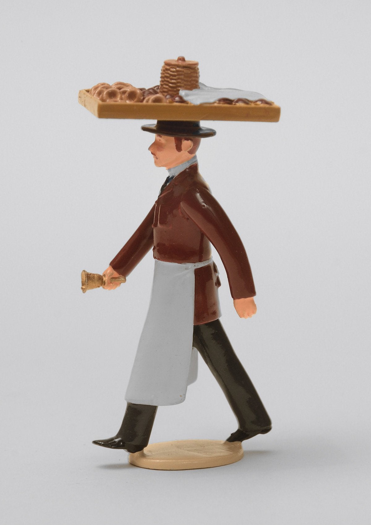 Set 47 Muffin Man | Victorian Man | Town and Around | © Imperial Productions | Sculpt by David Cowe