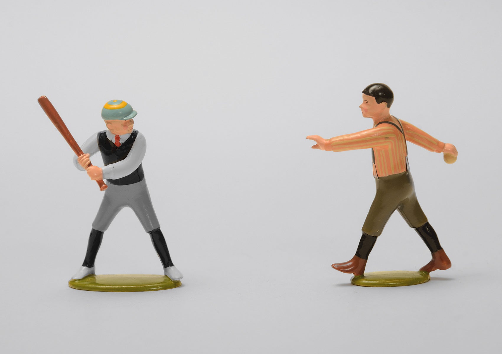 Set 58 Batter up | Victorian Children and Sport | Town and Around | © Imperial Productions | Sculpt by David Cowe