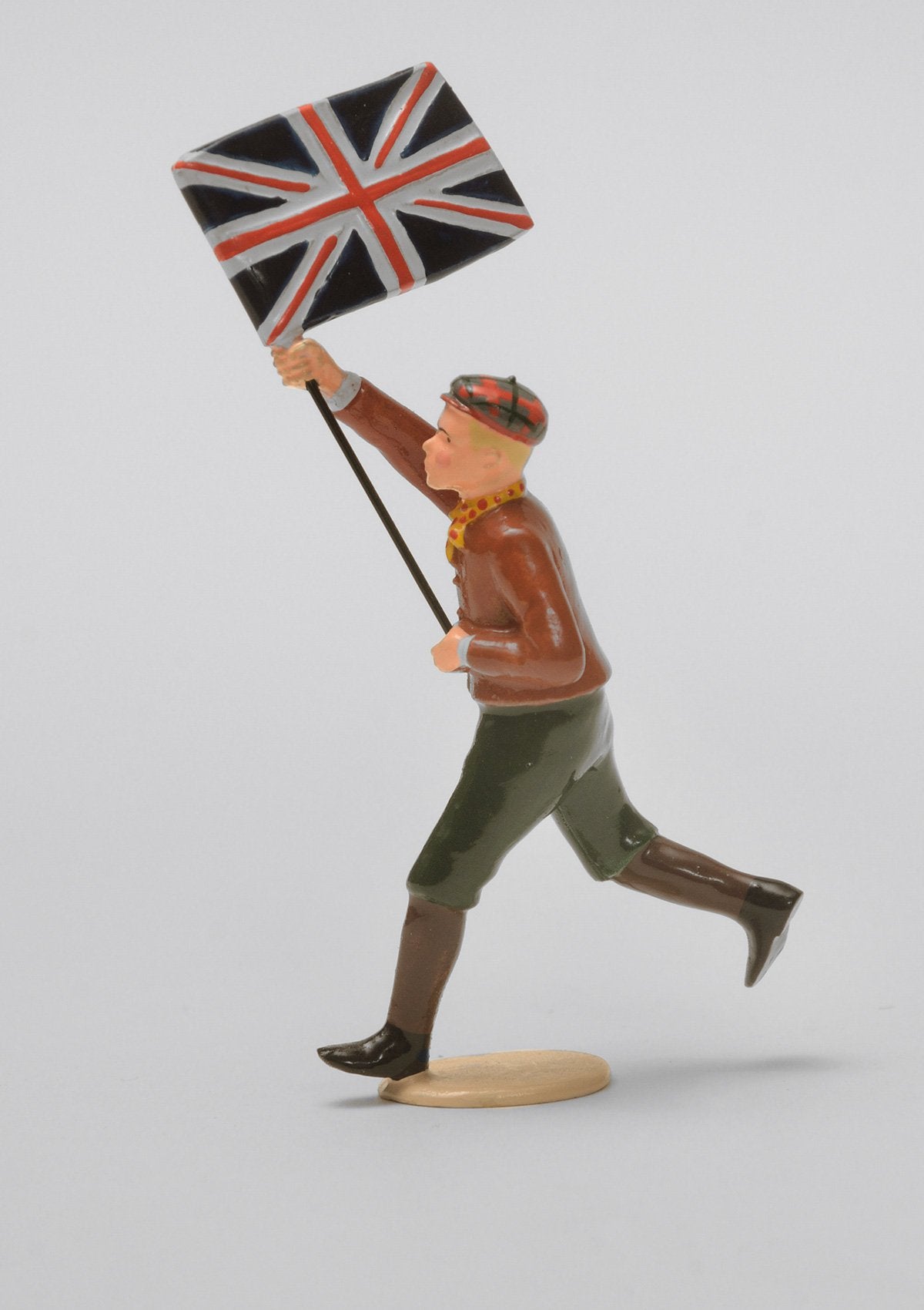 Set 09 Boy with flag | Victorian Children | Town and Around | © Imperial Productions | Sculpt by David Cowe